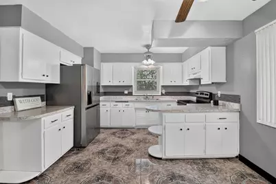 7509 W Carmen Ave, Milwaukee, WI 53218 - Photo 6