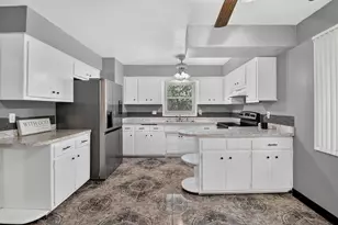 7509 W Carmen Ave, Milwaukee, WI 53218 - Photo 6