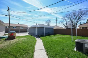 7509 W Carmen Ave, Milwaukee, WI 53218 - Photo 26