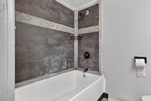 7509 W Carmen Ave, Milwaukee, WI 53218 - Photo 18