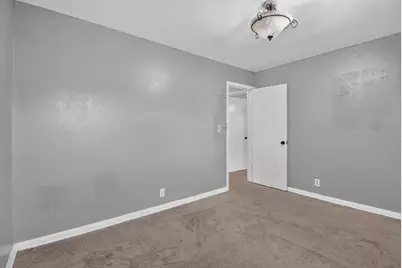 7509 W Carmen Ave, Milwaukee, WI 53218 - Photo 14