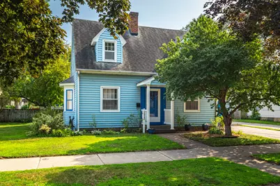 1920  Madison St, La Crosse, WI 54601 - Photo 1