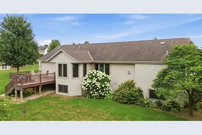 4820 W Alesci Dr, Franklin, WI 53132 - Photo 24