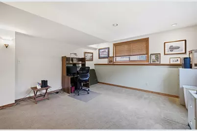 4820 W Alesci Dr, Franklin, WI 53132 - Photo 46