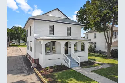 210 E Walworth St, Elkhorn, WI 53121 - Photo 28