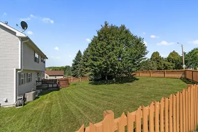 1136  Garfield Ln, Hartford, WI 53027 - Photo 32