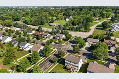 1136  Garfield Ln, Hartford, WI 53027 - Photo 36