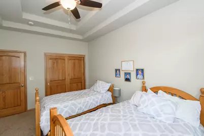 1207  Woodland Hills Dr, Waukesha, WI 53188 - Photo 28