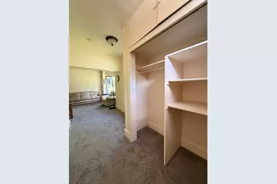 922  Broadway Ave #920, Sheboygan, WI 53081 - Photo 4