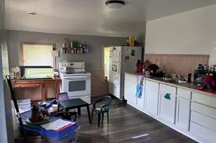 922 Broadway Ave, Sheboygan, WI 53081 - Photo 8