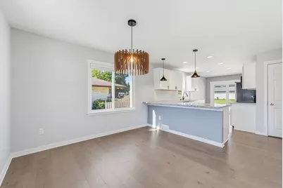 W240N6309  Maple Ave, Sussex, WI 53089 - Photo 14