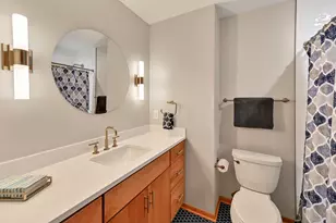 4615 W Sunnydale Ln, Mequon, WI 53092 - Photo 12