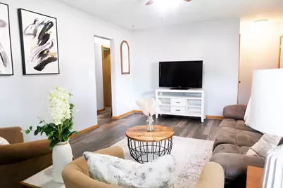 214  Francis Ct, Beaver Dam, WI 53916 - Photo 12