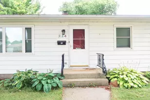 214 Francis Ct, Beaver Dam, WI 53916 - Photo 6