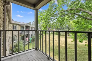 7234 N Green Bay Ave, Glendale, WI 53209 - Photo 4