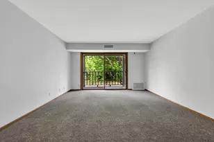 7234 N Green Bay Ave, Glendale, WI 53209 - Photo 2