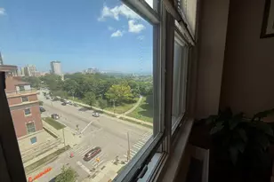 925 E Wells St, Milwaukee, WI 53202 - Photo 14
