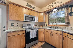 8308 W Crawford Ave, Milwaukee, WI 53220 - Photo 14