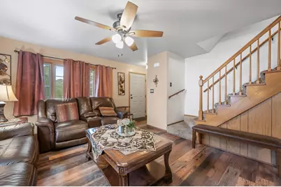 8308 W Crawford Ave #8310, Milwaukee, WI 53220 - Photo 12