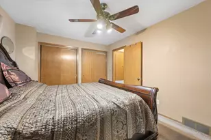 8308 W Crawford Ave, Milwaukee, WI 53220 - Photo 26