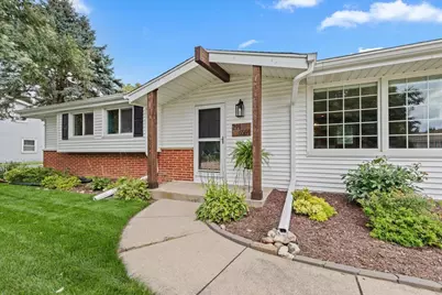 W244N6564  Westchester Dr, Sussex, WI 53089 - Photo 32
