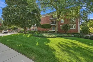 13335 Watertown Plank Rd, Elm Grove, WI 53122 - Photo 28