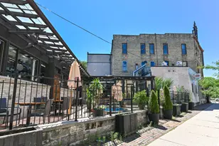 1888 N Water St, Milwaukee, WI 53202 - Photo 38