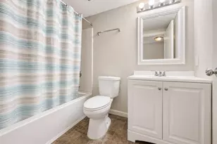 1061 Regent Rd, Oconomowoc, WI 53066 - Photo 14