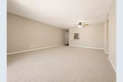 1061  Regent Rd #612, Oconomowoc, WI 53066 - Photo 4