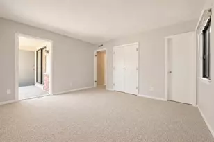 1061 Regent Rd, Oconomowoc, WI 53066 - Photo 10