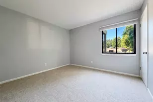 1061 Regent Rd, Oconomowoc, WI 53066 - Photo 16