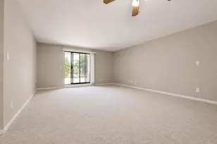 1061 Regent Rd, Oconomowoc, WI 53066 - Photo 2