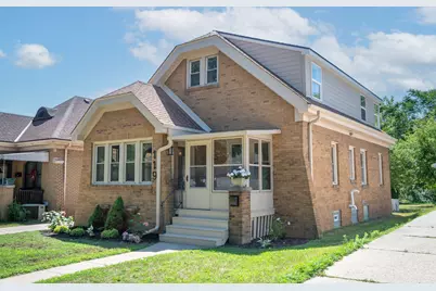 119 E Ohio Ave, Milwaukee, WI 53207 - Photo 2