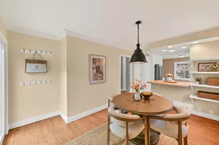 2464 N 82nd St, Wauwatosa, WI 53213 - Photo 20