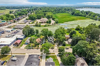 306 W Lake St, Lake Mills, WI 53551 - Photo 70
