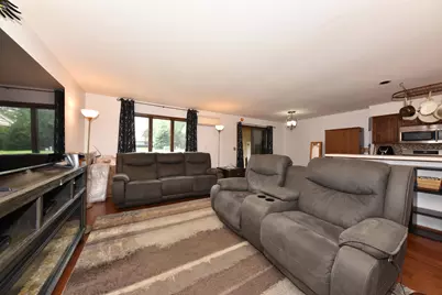 N49W36111  Nottingham Ln #3, Oconomowoc, WI 53066 - Photo 4