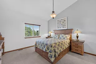 112 Walnut Ridge Rd, Racine, WI 53182 - Photo 14
