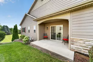 112 Walnut Ridge Rd, Racine, WI 53182 - Photo 26