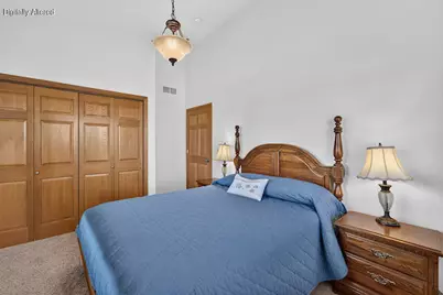 112  Walnut Ridge Rd #17, Racine, WI 53182 - Photo 18
