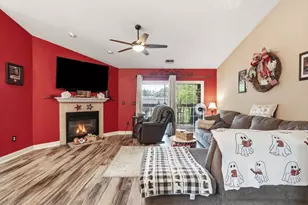 2794 Edwards St, East Troy, WI 53120 - Photo 10