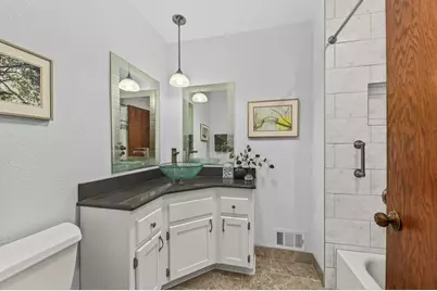 15720 W Roualt St, Brookfield, WI 53005 - Photo 22