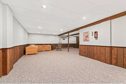 15720 W Roualt St, Brookfield, WI 53005 - Photo 26