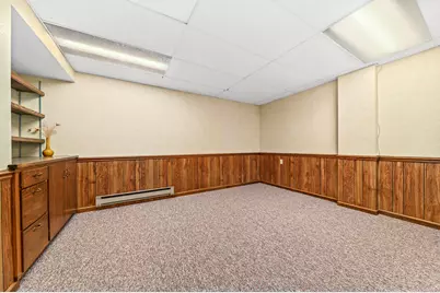 15720 W Roualt St, Brookfield, WI 53005 - Photo 28
