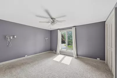 15270  Red Fox Ln, Elm Grove, WI 53122 - Photo 30