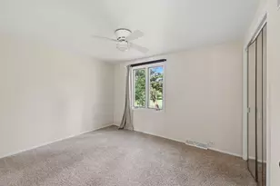 15270 Red Fox Ln, Elm Grove, WI 53122 - Photo 32