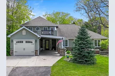 1069  Sauganash Dr, Fontana, WI 53125 - Photo 1