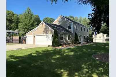 18400  Chevy Chase, Brookfield, WI 53045 - Photo 32