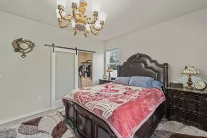 9022 W Stuth Ave, West Allis, WI 53227 - Photo 10