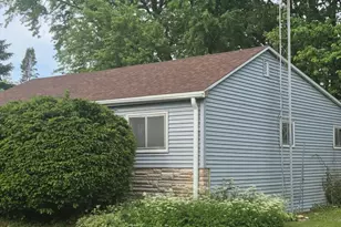 517 N Wisconsin St, Elkhorn, WI 53121 - Photo 2