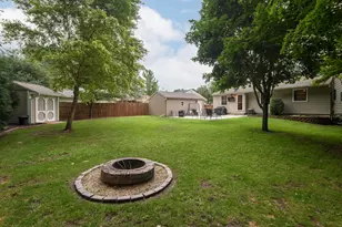 1608 Beverly Ln, West Bend, WI 53090 - Photo 8